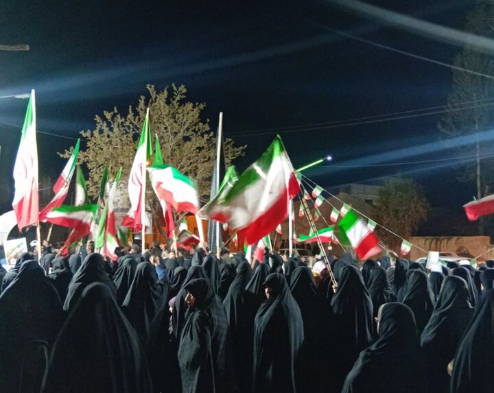 تصاویر/ تجمع شبانه در شهر محی آباد