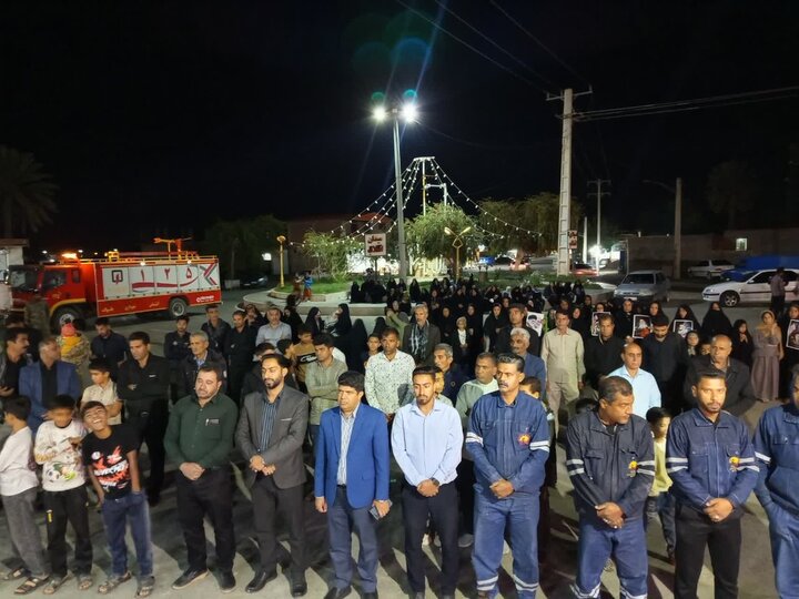 تصاویر/ تجمع شبانه در شهر بلوک
