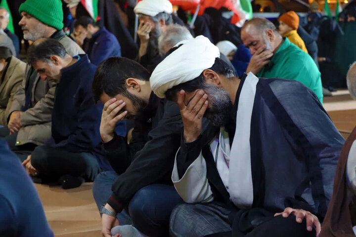 تصاویر/ نماز حماسی استغاثه به امام زمان(عج) در اشکذر
