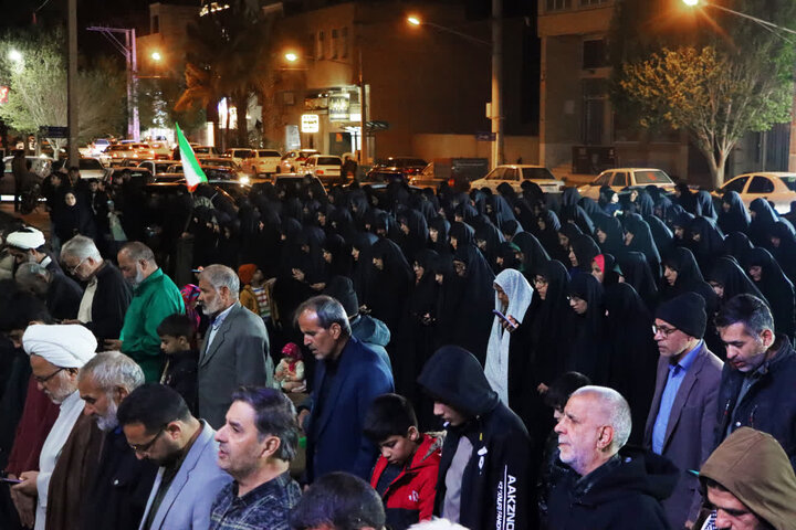 تصاویر/ نماز حماسی استغاثه به امام زمان(عج) در اشکذر