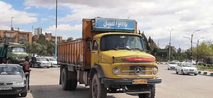 تصاویر/ رژه اقتدار کامیونداران شهرستان سمنان و سرخه