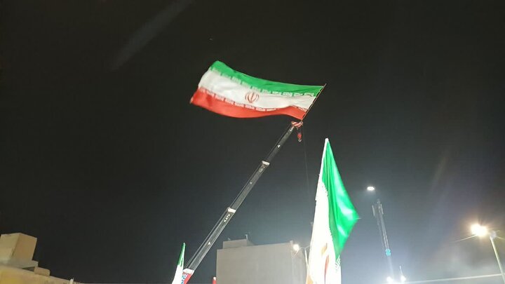 تصاویر/بیست و هشتمین شب حضور پرشور مردم ولایتمدار مامونیه در تجدید بیعت با آرمان‌های انقلاب