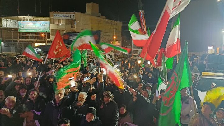 تصاویر/بیست و هشتمین شب حضور پرشور مردم ولایتمدار مامونیه در تجدید بیعت با آرمان‌های انقلاب