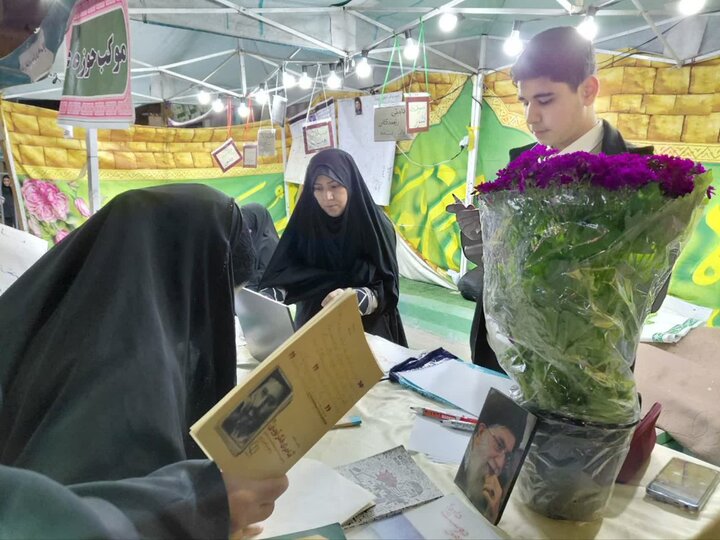 تصاویر/بیست و هشتمین شب حضور پرشور مردم ولایتمدار مامونیه در تجدید بیعت با آرمان‌های انقلاب