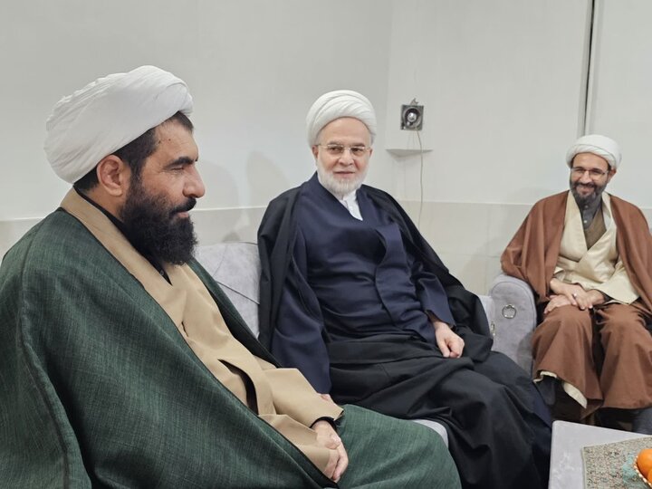 تصاویر/ دیدار نماینده ولی‌فقیه در کردستان با امام جمعه بیجار