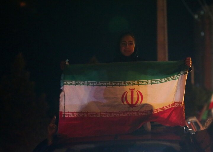 تصاویر/ راهپیمایی خودرویی حمایت از وطن و رزمندگان در پرند