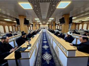 هم اندیشی مداحان و تریبون داران اجتماعات مردمی استان قم