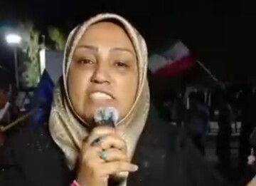 فیام| رجزخوانی شیرزن خارگی برای آمریکایی‌ها