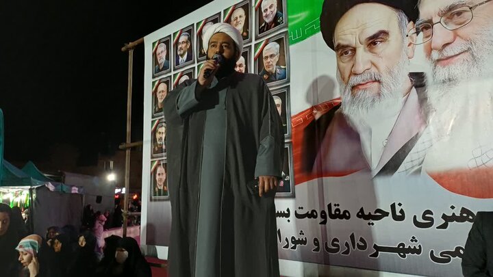 تصاویر/بیست و نهمین شب حضور پرشور مردم ولایتمدار مامونیه در تجدید بیعت با آرمان‌های انقلاب
