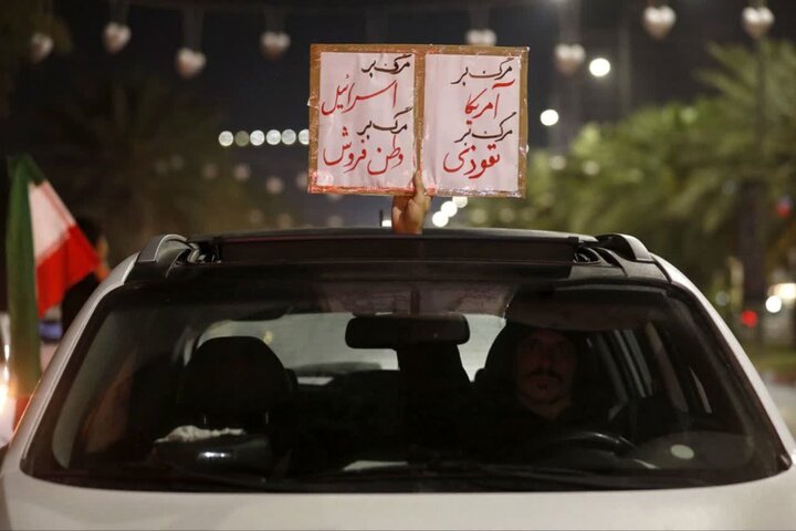 تصاویر/ مردم کیش پای کار انقلاب
