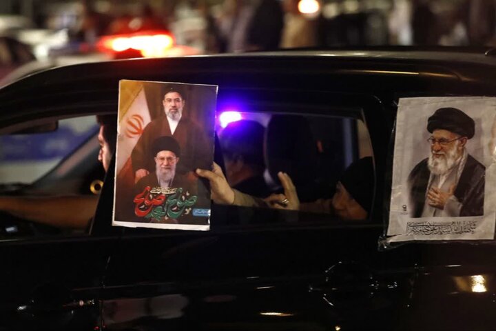 تصاویر/ مردم کیش پای کار انقلاب
