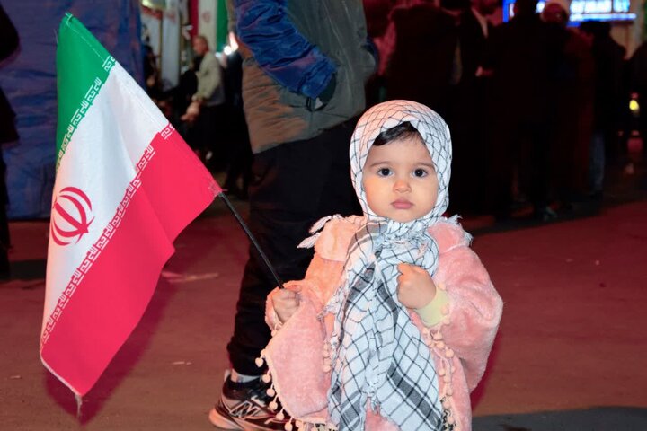 تصاویر/ تجمع بزرگ بیست و نهمین شب مردم غیور شهرستان آران و بیدگل درمیدان سردارسلیمانی