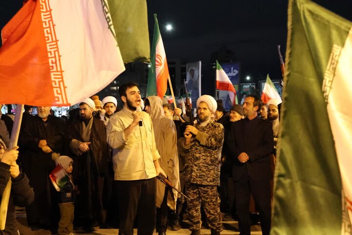 تصاویر / اجتماع روحانیون تبریز برای اعلام خون خواهی امام شهید امت و بیعت با رهبر مقتدر انقلاب
