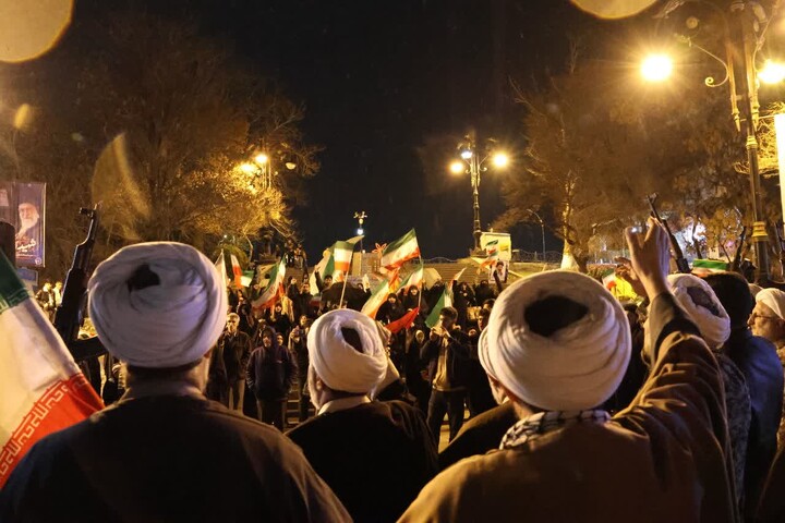 تصاویر / اجتماع روحانیون تبریز برای اعلام خون خواهی امام شهید امت و بیعت با رهبر مقتدر انقلاب