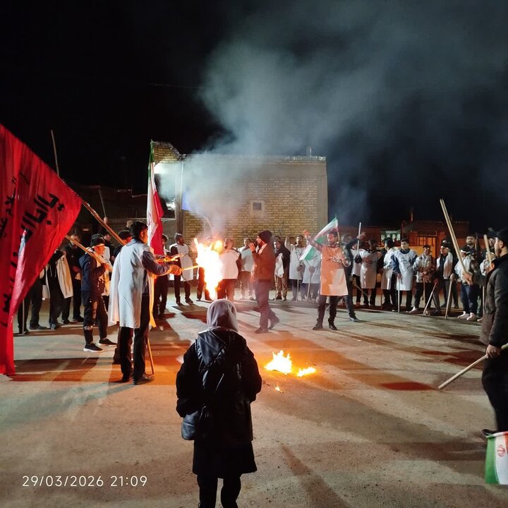 تصاویر/ اجتماع حماسی اهالی روستای بابالو  شهرستان چالدران در فراق امام شهید و بیعت با رهبری و نظام
