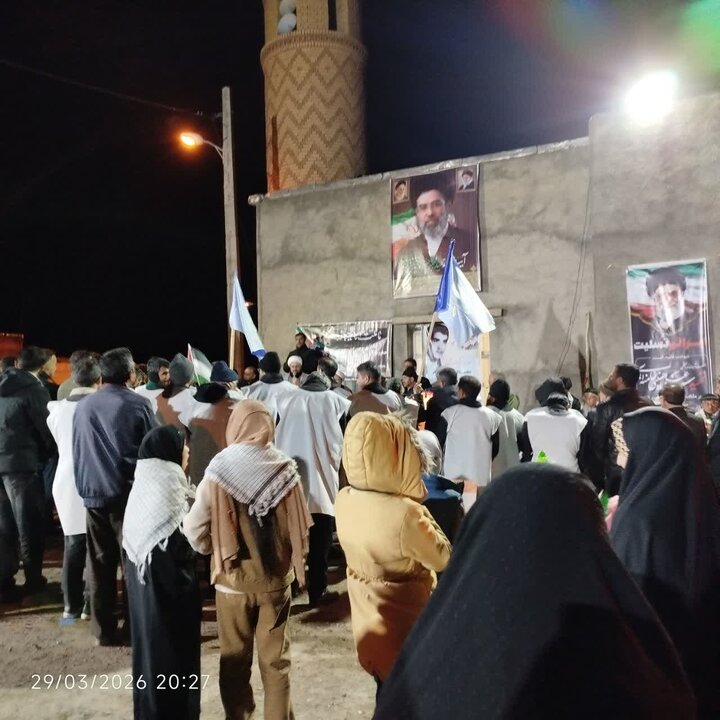 تصاویر/ اجتماع حماسی اهالی روستای بابالو  شهرستان چالدران در فراق امام شهید و بیعت با رهبری و نظام