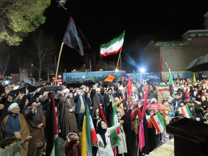 تصاویر/ تجمع مردمی در شهرستان چایپاره در سی و مین شب از شب های اقتدار