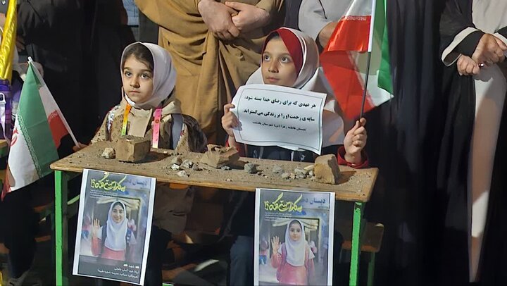 تصاویر/ اجتماع مردم پلدشت در حمایت از نیروهای مسلح و محکومیت رژیم صهیونیستی و آمریکای جنایتکار