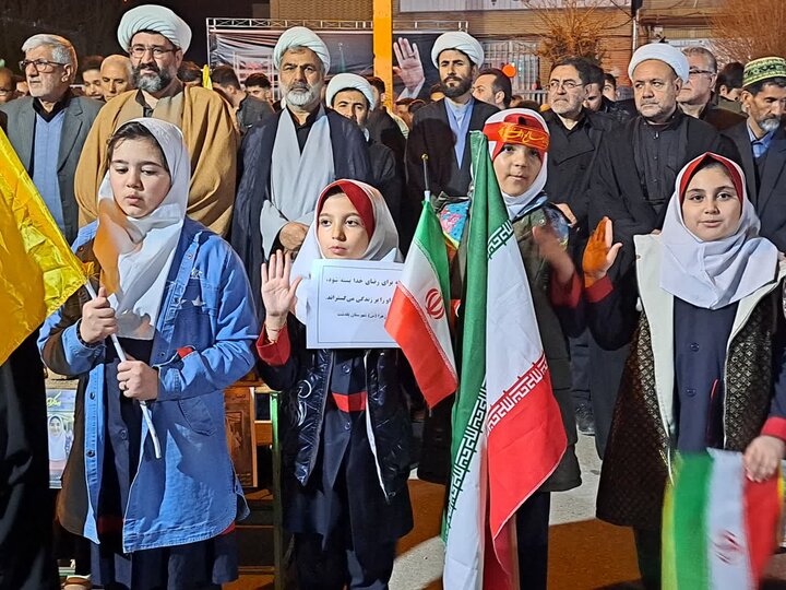 تصاویر/ اجتماع مردم پلدشت در حمایت از نیروهای مسلح و محکومیت رژیم صهیونیستی و آمریکای جنایتکار