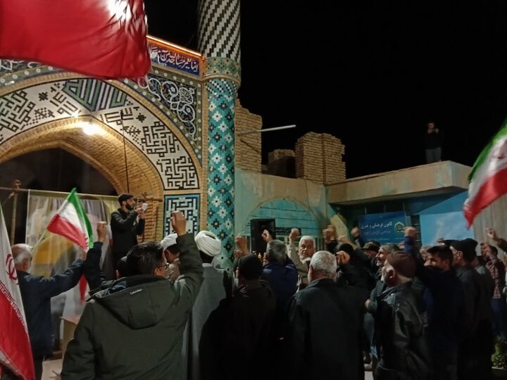 تصاویر/ تجمع شبانه در شهر محی آباد