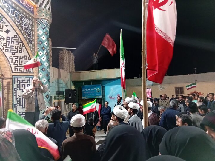 تصاویر/ تجمع شبانه در شهر محی آباد