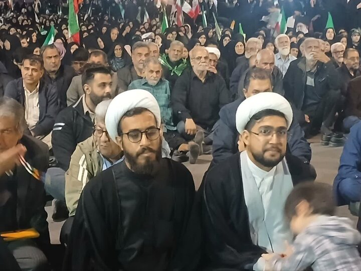 تصاویر/ تجمع شبانه در شهر جیرفت