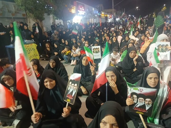 تصاویر/ تجمع شبانه در شهر جیرفت