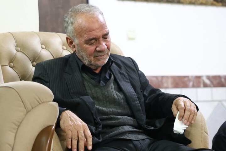 دیدار فرمانده سپاه انصارالحسین(ع) با خانواده پاسدار شهید مرادی منظور در اسدآباد