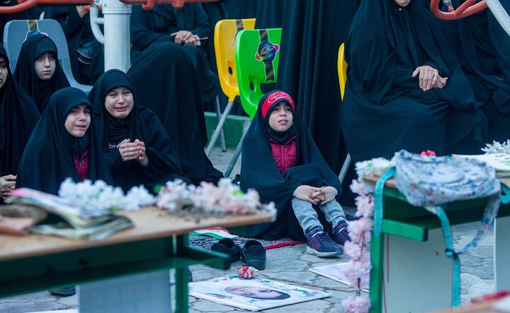 تصاویر/ مراسم یادبود یک خانواده شهید جنگ رمضان