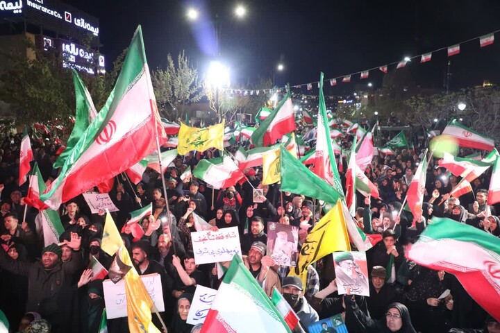 تصاویر/ بیست و نهمین شب از تجمع «شب‌های اقتدار» در سمنان