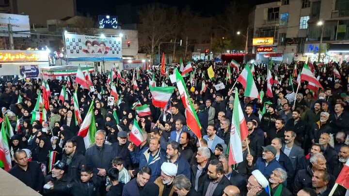 تصاویر/ بیست و نهمین اجتماع بزرگ‌ مردمی «شب‌های اقتدار» در شاهرود