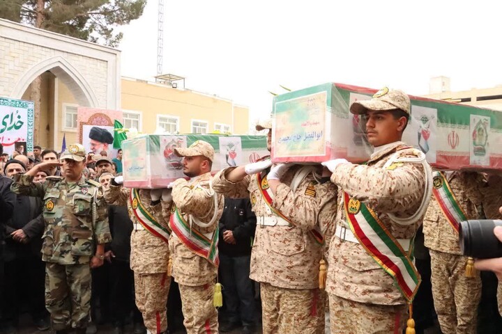 تصاویر/ تشییع پیکر پاک شهدای اقتدار «امیرحسین بختیاری» و «ابوالفضل حاج محمدی» در شاهرود