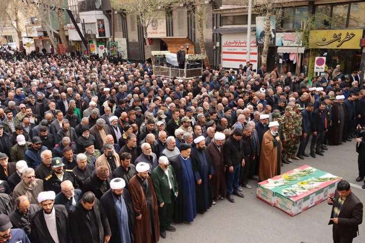 تصاویر/ تشییع پیکر پاک شهدای اقتدار «امیرحسین بختیاری» و «ابوالفضل حاج محمدی» در شاهرود