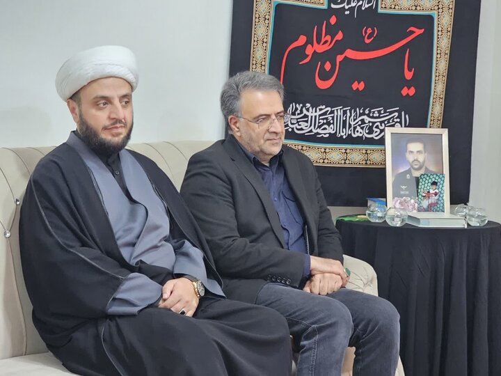تصاویر/ دیدار نماینده ولی‌فقیه در  کردستان با خانواده های شهدای جنگ رمضان در قروه