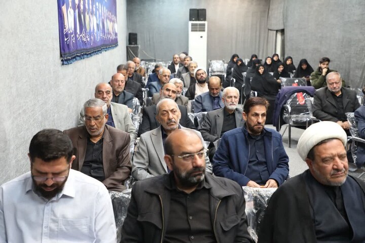 تصاویر/ نماینده ولی‌فقیه در استان سمنان در دیدار با اعضای شورای وحدت استان سمنان