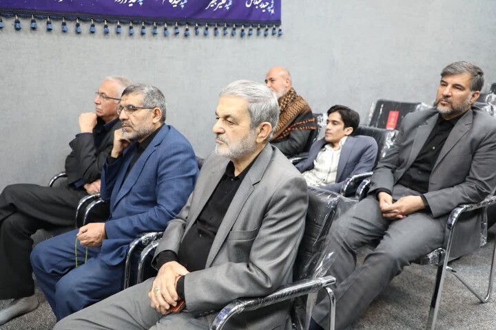 تصاویر/ نماینده ولی‌فقیه در استان سمنان در دیدار با اعضای شورای وحدت استان سمنان