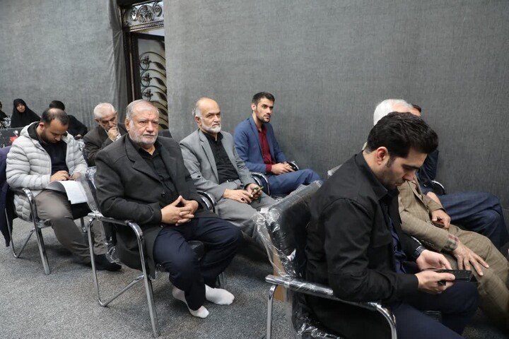 تصاویر/ نماینده ولی‌فقیه در استان سمنان در دیدار با اعضای شورای وحدت استان سمنان