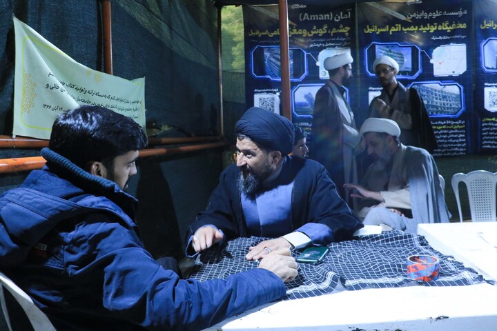 تصاویر|  موکب حوزه علمیه برادران بیرجند در میدان امام خامنه ای