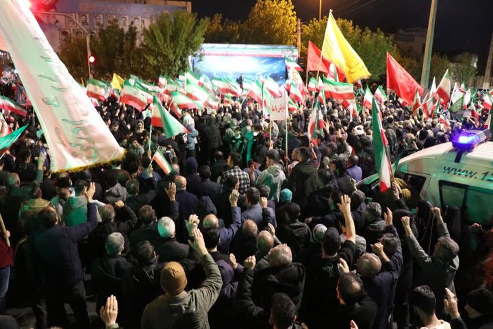 تصاویر/ یک ماهگی جبهه خیابان در قرچک