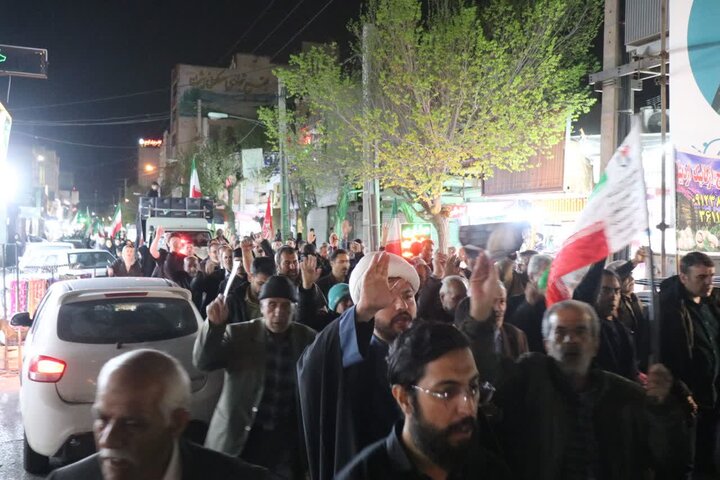 تصاویر/ یک ماهگی جبهه خیابان در قرچک