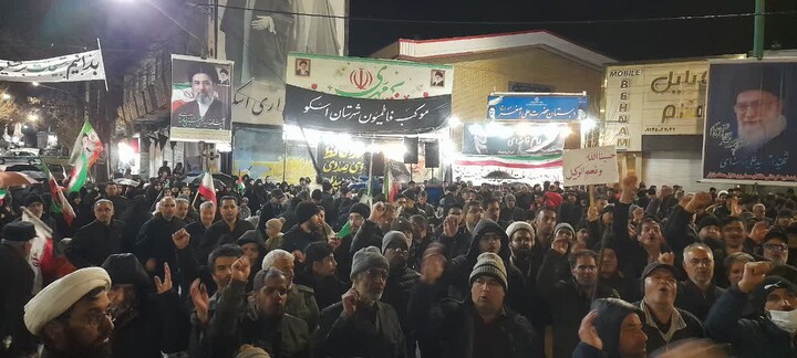 تصاویر/ تجمع شبانه در شهر اسکو