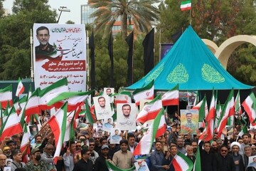 پیکر مطهر شهید تنگسیری در آبادان آرام می‌گیرد 