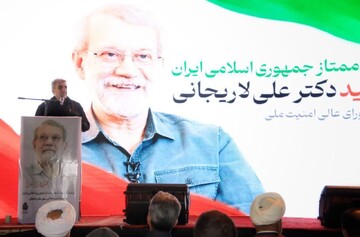 جمهوری اسلامی به فضل الهی و با اتکا به توان مردم و نیروهای مسلح قطعا پیروز نهایی این نبرد است
