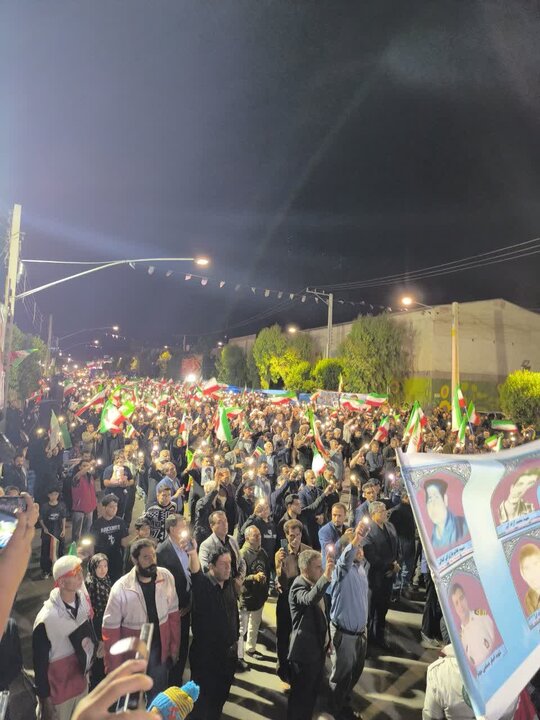 تصاویر| اجتماع جیرفتی ها در شب سی ام از جنگ رمضان
