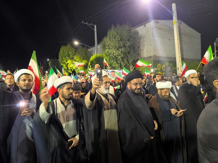 تصاویر| اجتماع جیرفتی ها در شب سی ام از جنگ رمضان
