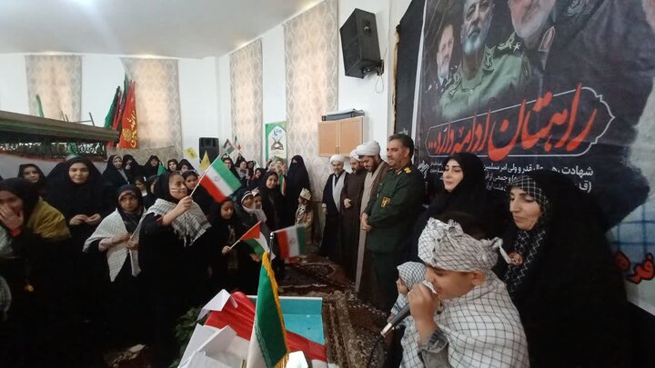 تصاویر/ اجتماع بانوان زینبی در باروق