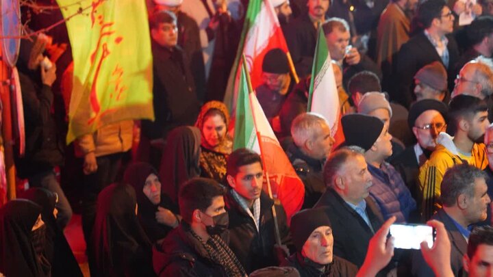 تصاویر/ تجمع مردم شهرستان خوی در حمایت از نظام اسلامی در سی و مین شب متوالی