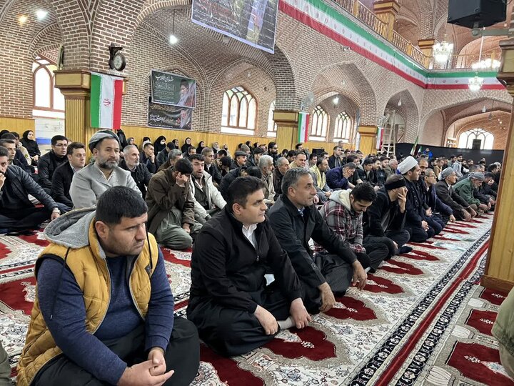 تصاویر/ آیین بزرگداشت امام شهید و شهدای جنگ رمضان در سردشت