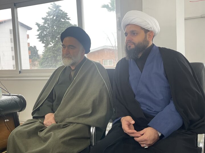 بازدید امام جمعه نوشهر از اداره برق