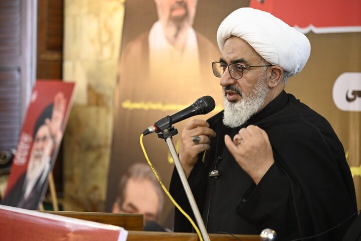 ممبئی میں رہبرِ انقلاب شہید سید علی خامنہ ای کی یاد میں جلسۂ تعزیت؛
